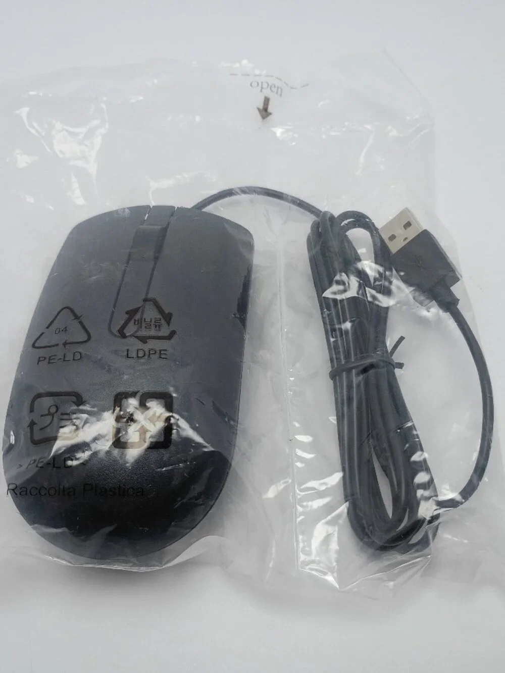 Dell Optical Mouse - Black USB Cord New in Packaging